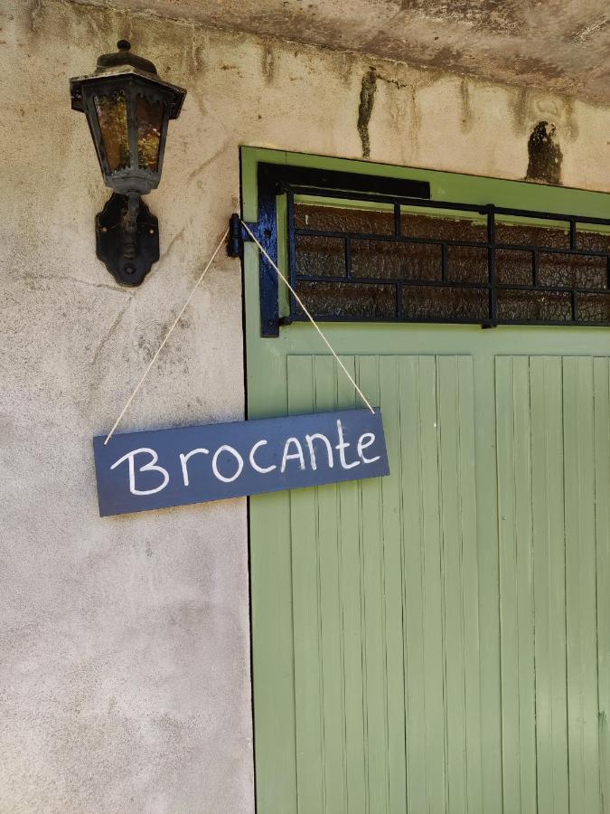 Chambres D'Hotes / B&B Chez Mon Reve Eguzon-Chantome Exterior foto